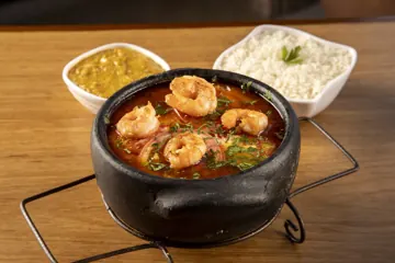 Moqueca de Peixe com Camarão